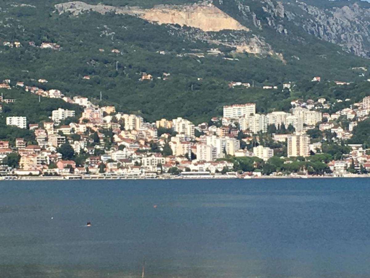 Solar Apartments Herceg Novi Eksteriør billede