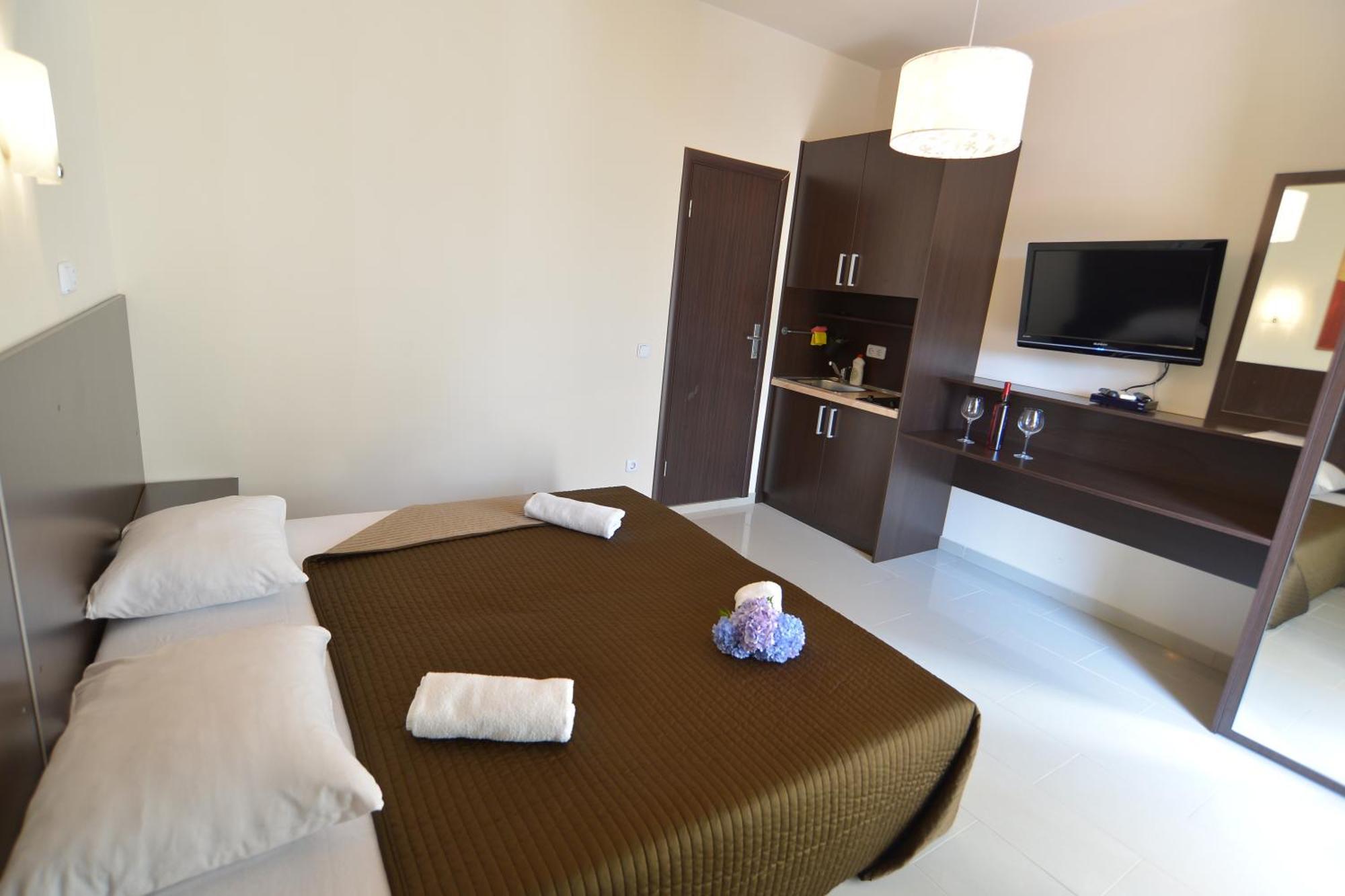 Solar Apartments Herceg Novi Eksteriør billede